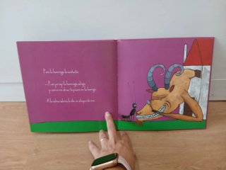Libro infantil  El pequeño conejo blanco