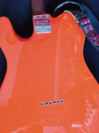 Guitarra Eléctrica Sire Larry Carlton T7