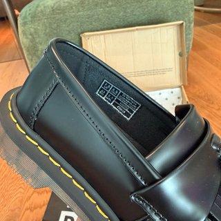 Dr. Martens Sapatos Pretos