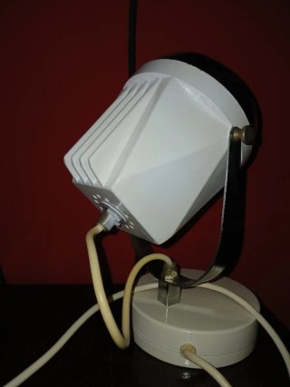 Lampada da tavolo design space age balleye