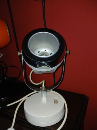 Lampada da tavolo design space age balleye