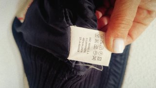 Chaqueta Bomber Negra con Diseños