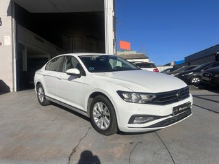 Volkswagen Passat 2021