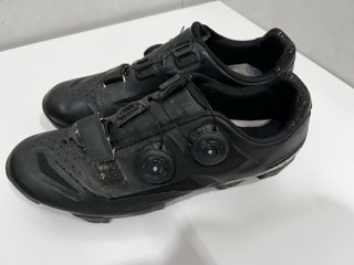 Zapatillas Ciclismo MTB talla 43 Rockrider Negras