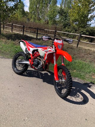 Beta RR 350 X-PRO 2025 Enduro Moto