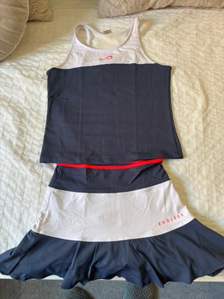 Conjunto Padel Endless Niña Talla 12/14 como nuevo