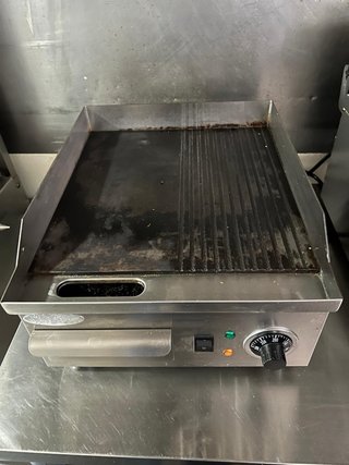 Plancha Eléctrica Maxima