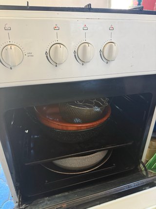 Cocina de gas blanca