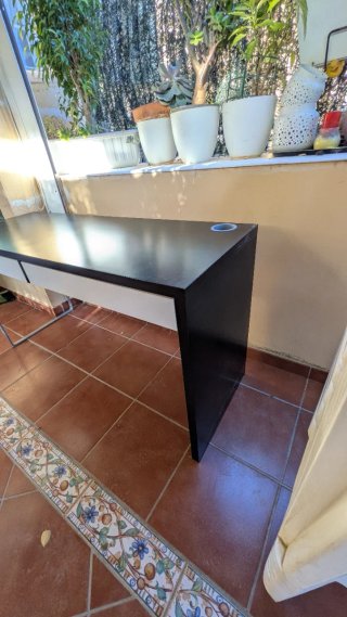 Escritorio Ikea Micke Negro y Blanco