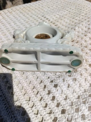Reloj de mesa de porcelana