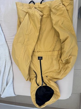 Sudadera Pull&Bear Amarilla