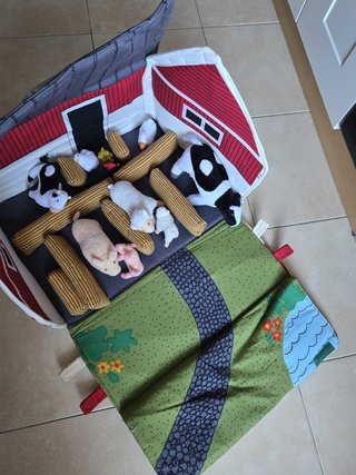 Parque infantil IKEA de tela con animales