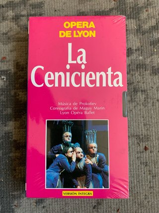 VHS La Cenicienta Ópera de Lyon
