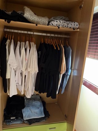 Armario y escritorio modular madera