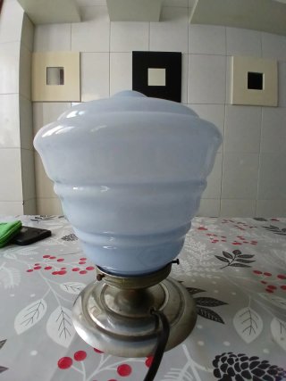Lampada da tavolo in vetro e metallo anni 50