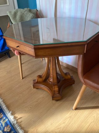 Mesa octogonal de comedor