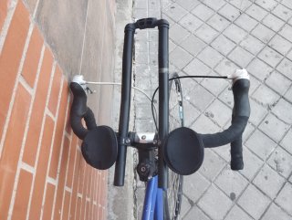 Bicicleta de carretera Marcarini azul