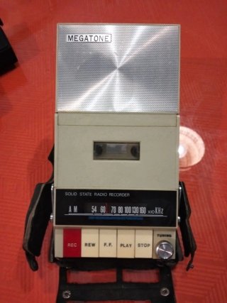 Grabadora Radio Megatone Beige/Plata