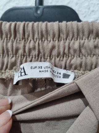 Pantalón Zara Beige Talla XS