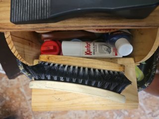 Limpia calzado con productos