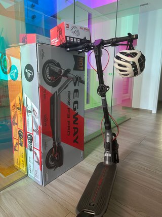 Patinete Eléctrico Segway-Ninebot F3 Pro