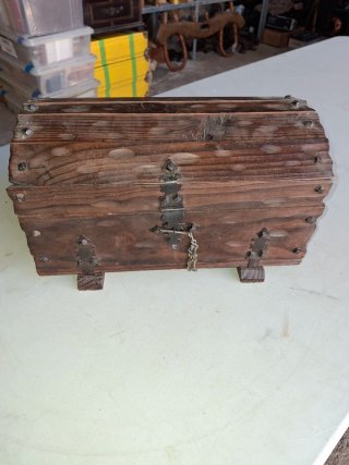 Baul retro del tesoroMBM