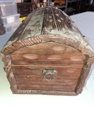 Baul retro del tesoroMBM