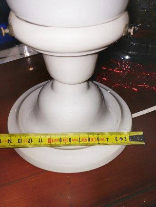 Lampada da tavolo bianca anni 40