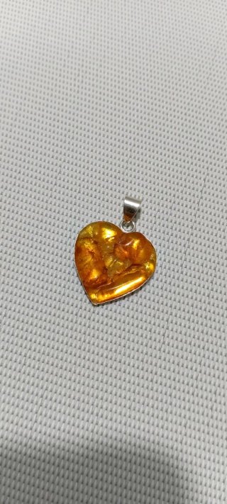 Colgante Plata 925 Corazón Ámbar Báltico.
