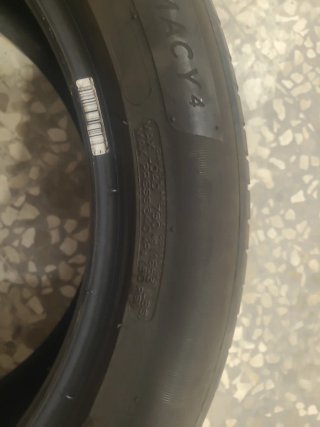 Neumático Michelin 225/50R17
