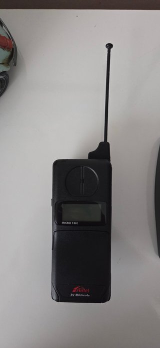 Motorola MicroTAC 7500 + Base Airtel