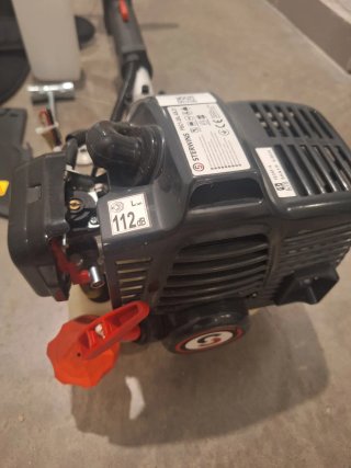 Desbrozadora gasolina con accesorios