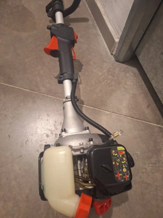 Desbrozadora gasolina con accesorios