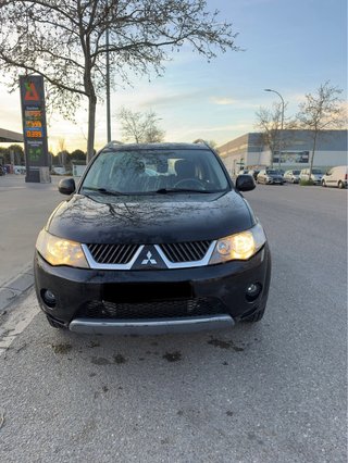 Mitsubishi Outlander 2009