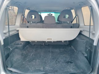 Mitsubishi Montero 2004