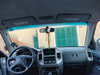 Mitsubishi Montero 2004