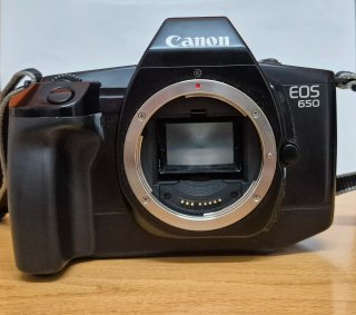 Canon EOS 650 - Cuerpo Cámara # 1603673