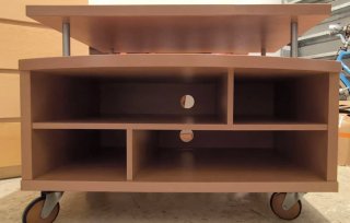 Mueble TV con ruedas