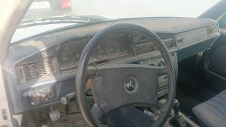 Mercedes-Benz 190 1993