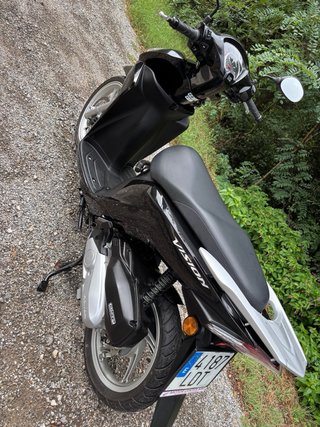 Honda Vision 110 Negra