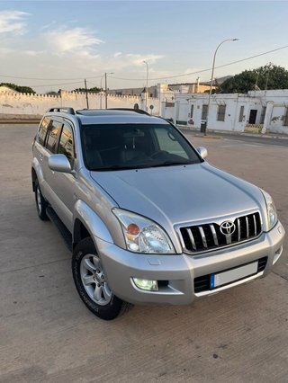 Toyota Land Cruiser 2004
