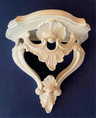 Mensola ceramica bianca Neorococò anni ‘70 ‘80