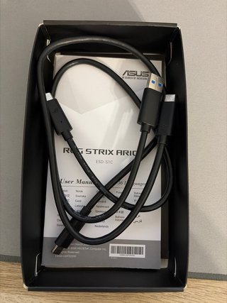 Caja Asus ROG Strix Arion ESD-S1C per SSD esterno