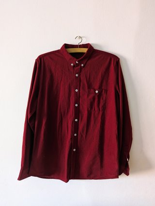 Camisa de pana burdeos