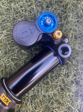 Amortiguador Ohlins 205x65 TTX air