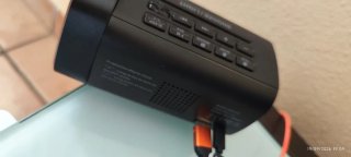 Radio Reloj Despertador Proyector Negro