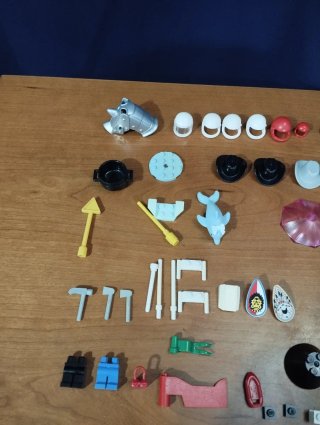 PIEZAS LEGO ANTIGUAS !!