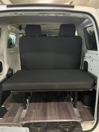 Nissan NV200 camper