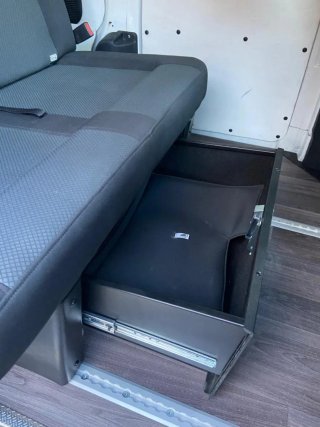 Nissan NV200 camper