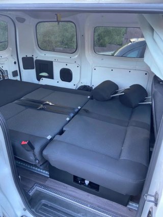 Nissan NV200 camper